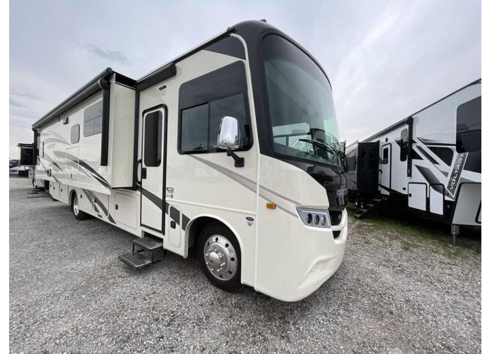 Class A Motor Home rentals in San Pablo