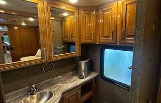 2019 Thor motor coach challenger 37tb