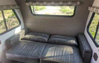 Cozy R-Pod Retreat