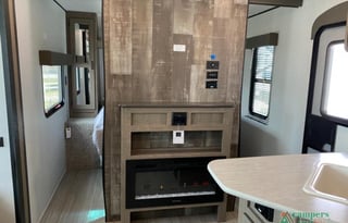 Brand New !!! 2021 Keystone Hideout