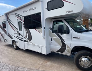 Thor Motor Coach Four Winds 28AC