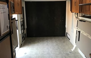 2005 28ft Toy Hauler Large Garage Pets ok free gen