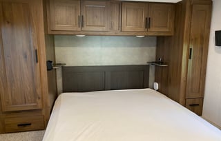 “VROOMY”  Is Ready For Your Family Get Away!!!