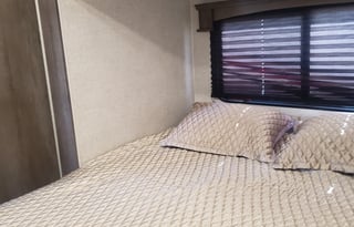 2021 Luxury Toy Hauler