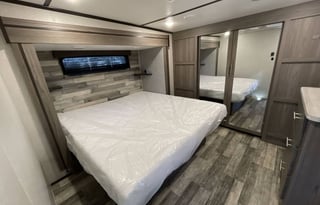 2021 Crossroads Volante 310BH