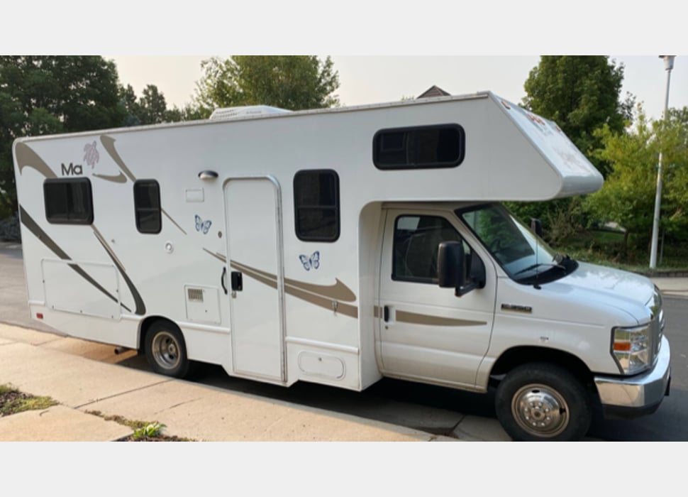 Class C Motor Home rentals in Thornton