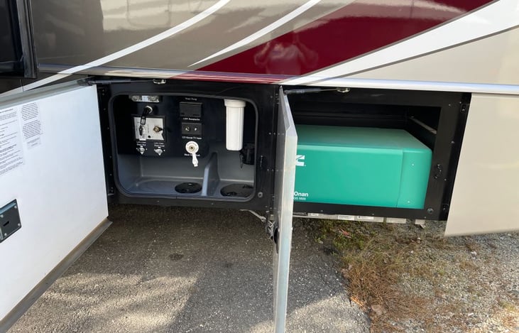 5.5 kvm Onan Generator