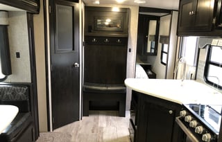 2019 Heartland North Trail 31BHDD King