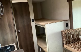 2017 KZ Sportsmen Classic 181BH