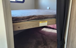 2020 CrossRoads RV Zinger Lite ZR229BH