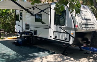 The Short's Minnie Winnie Winnebago Travel Trailer