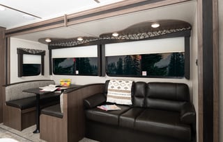 #2: Large Modern Home Full Amenities @ Yellowstone