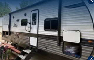 Like New! 2024 Jayco Jay Flight SLX 261BHS