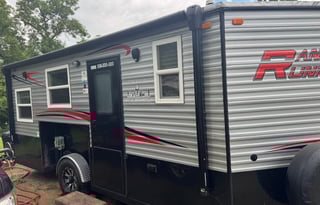 Frank 2023 ice castle range runner