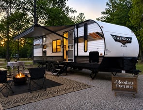 Forest River RV Wildwood X-Lite 273QBXL