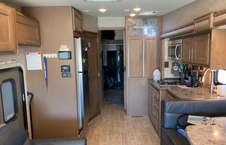 2022 Thor Motor Coach Outlaw 38KB “Fun Bus”