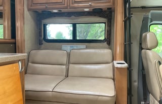 Mercedes Thor Motor Coach Siesta 24ST