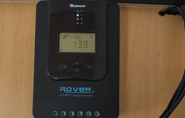 200 watt Solar. Keeps dual batteries charged when boondocking