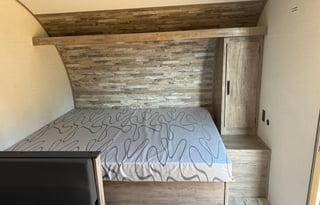 2025 Gulf Stream RV Enlighten 17BH