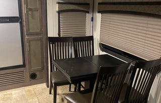 My Cousin’s RV on Lake Hamilton