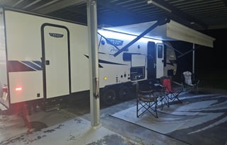 2023 River Forest "Hitch & Harmony" Platinum