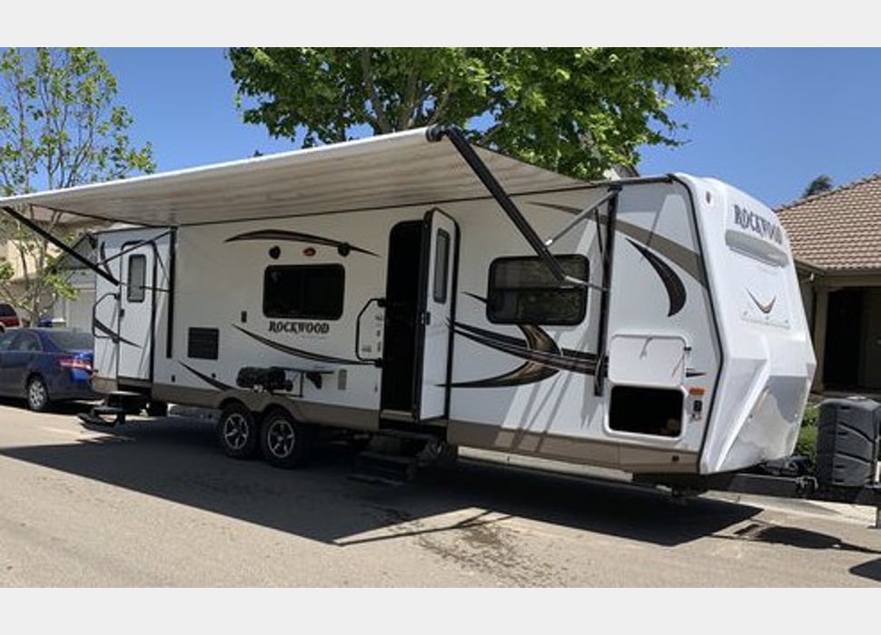 Travel Trailer rentals in Oakland