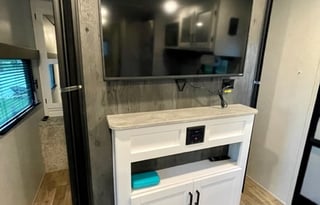 2022 Keystone Hideout