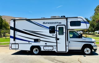 2021 Forest River Sunseeker 2250SLE Ford American