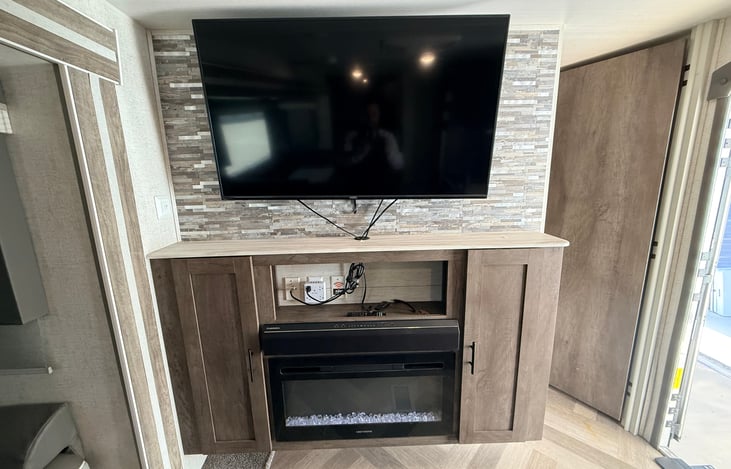 Living room TV and Fire Place