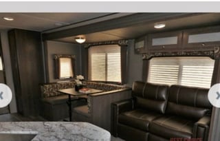 Family Friendly With 2 Bedrooms-Delivery Available