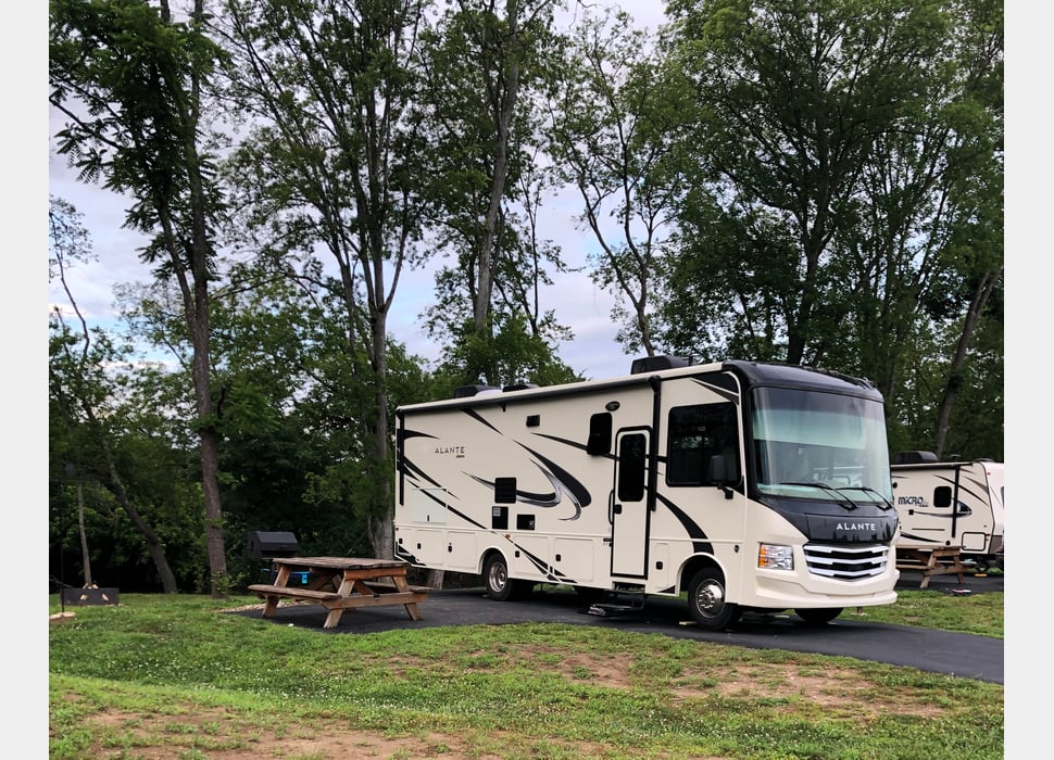 Class A Motor Home rentals in New Philadelphia