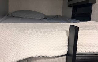 Glamp in Style — 2024 285BH with Dual AC & Bunks!