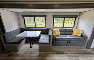 Coleman Lantern | Large Modern Bunkhouse sleeps 9