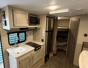 Forest River RV Aurora 18BHS