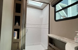 2022 Grand Design Imagine 2800BH