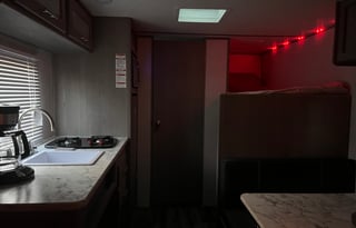 2022 Dutchmen RV Coleman 17B