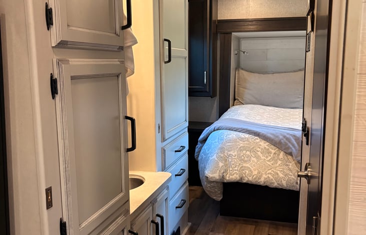 close the door to the bedroom and living room and you have a sink and a very nice bathroom with shower and toilet with plenty of space in 30 feet.