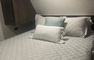 2019 Starcraft Autumn Ridge Outfitter 26BH