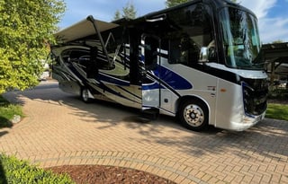 2022 Entegra Coach Vision XL 34G