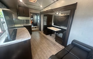 2021 Dutchmen RV Atlas 2942BHF