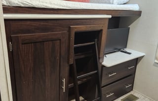 Escape –Spacious and Pet-Friendly Adventure Awaits