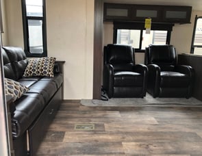 Forest River RV Wildwood 28RLSS