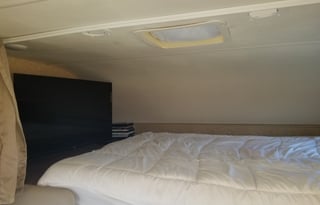 2017 Thor Motor Coach Chateau 31E Bunkhouse