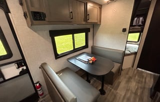 2025 Starcraft 24ft. Traveltrailer- Jeep available