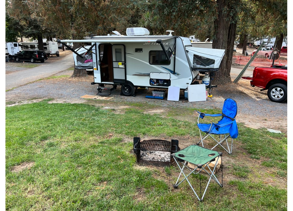 Pop-up Camper rentals in Windsor
