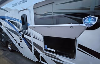 2024 Thor Motor Coach Quantum LC LF31
