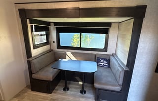 2023 Jayco Jay Flight 242BHSW