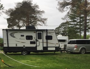 Coachmen RV Clipper Ultra-Lite 17BH