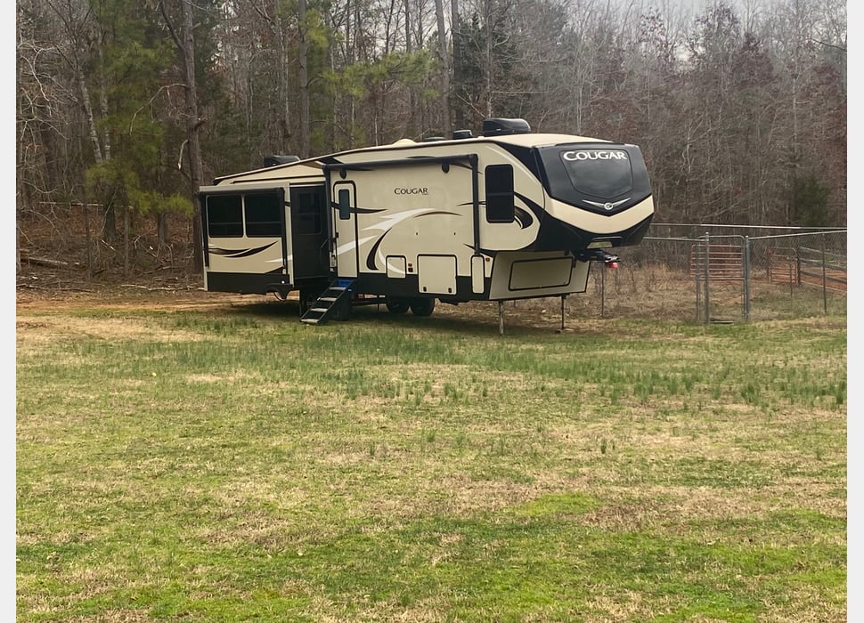 Fifth Wheel rentals in Blairsville