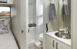 2020 Airstream RV Bambi 19CB